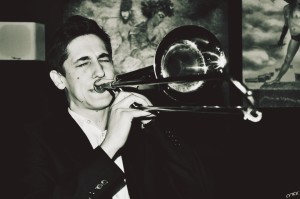 10425097_877305725661176_4481904873573746013_n